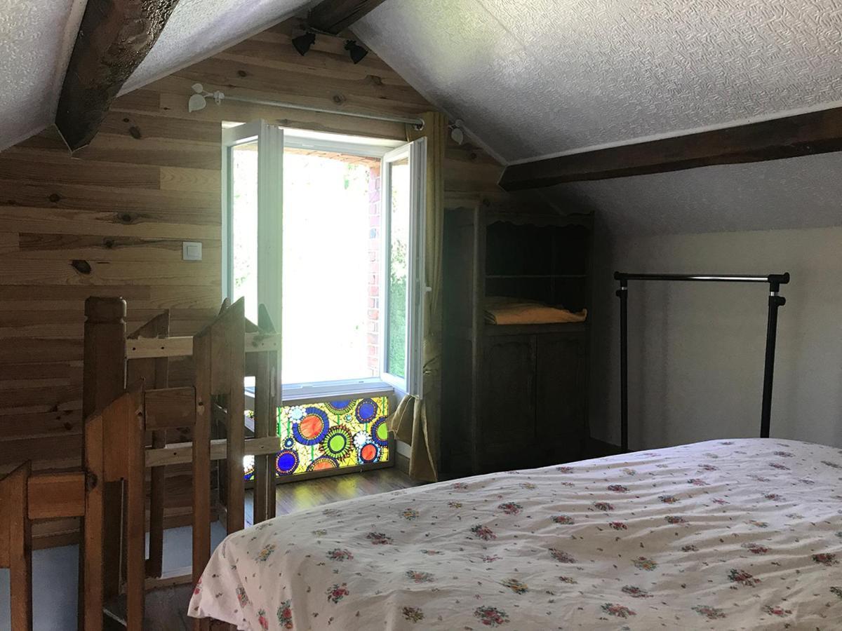 NOISETTE : maison indépendante pour 2, tout inclus Teilhet  Exterior foto