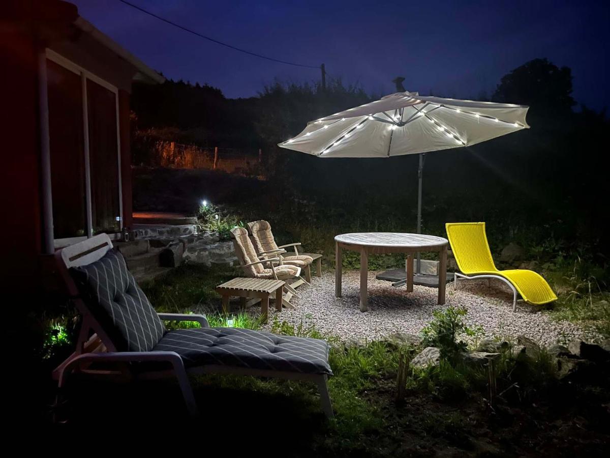 NOISETTE : maison indépendante pour 2, tout inclus Teilhet  Exterior foto