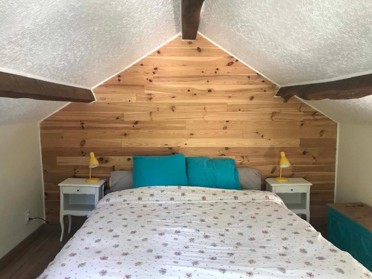 NOISETTE : maison indépendante pour 2, tout inclus Teilhet  Exterior foto