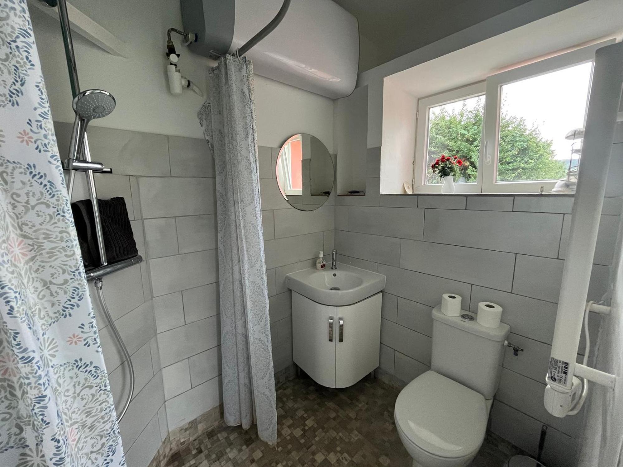 NOISETTE : maison indépendante pour 2, tout inclus Teilhet  Exterior foto